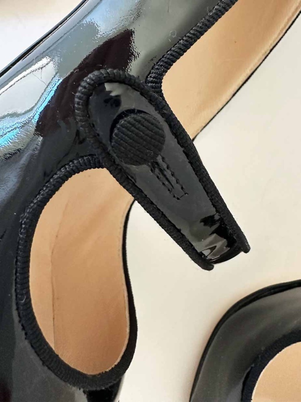 Manolo Blahnik Black Patent Leather Mary Jane Peep Toe Heels EU 38 Italy - Picture 6 of 10